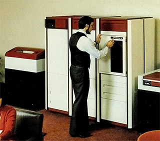 BTI 8000 computer in an office setting